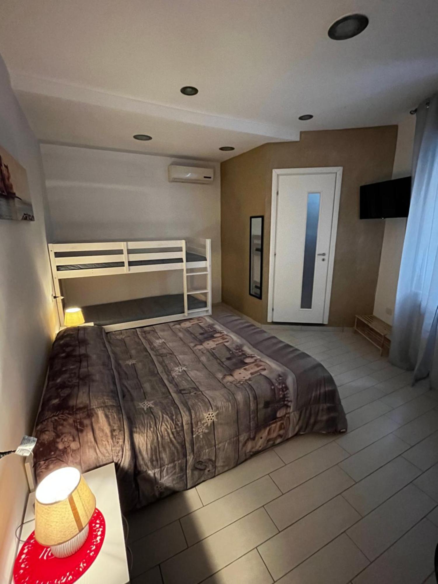Family Room Portici Ngoại thất bức ảnh