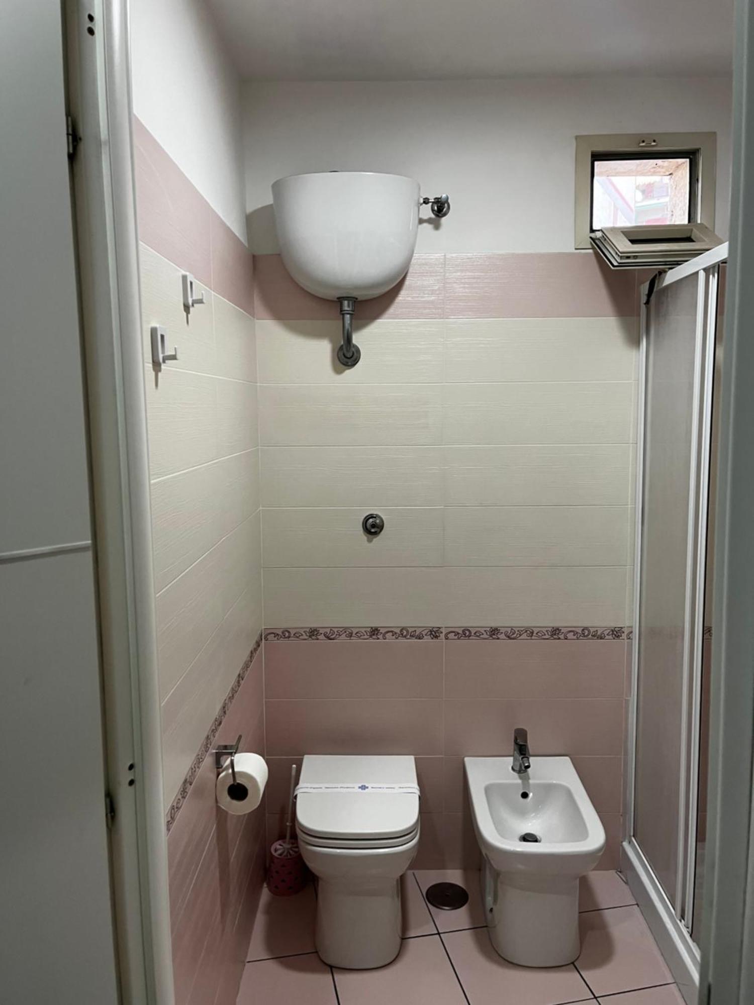 Family Room Portici Ngoại thất bức ảnh